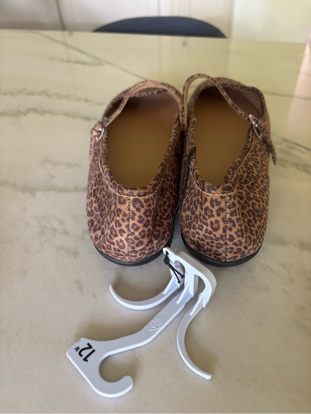 Aerosoles Leopard Print Mary Jane Flats Buckle Strap Size 12 - Picture 5 of 6